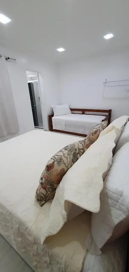 منزل للإقامة شقة كابو فريو  في Solar Beach House Praia
